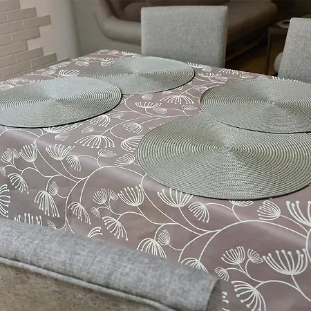 アパート Spokojny Wypoczynek 4 オストルフ・ビエルコポルスキ